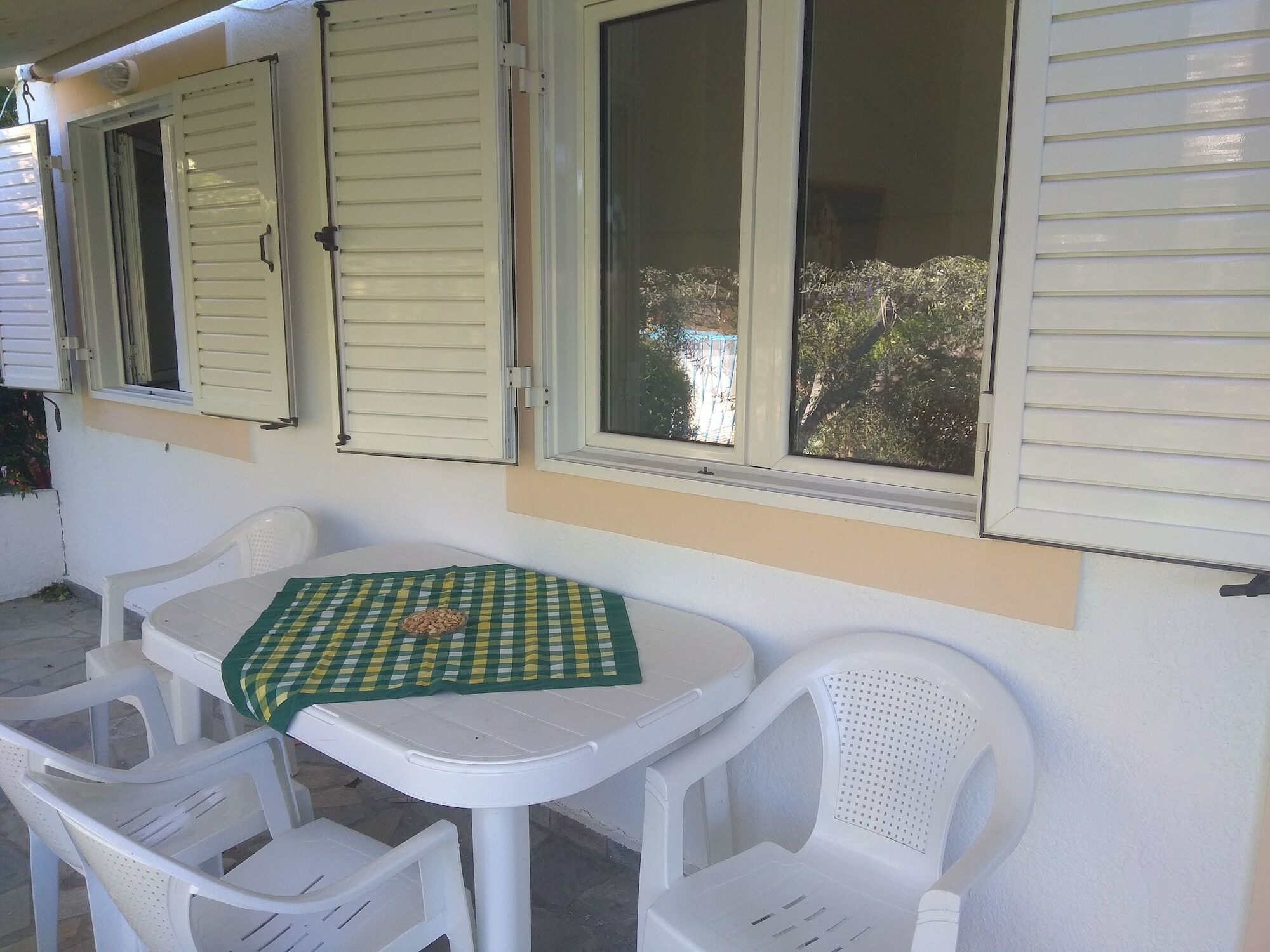 Roula'S Rooms Aegina ภายนอก รูปภาพ